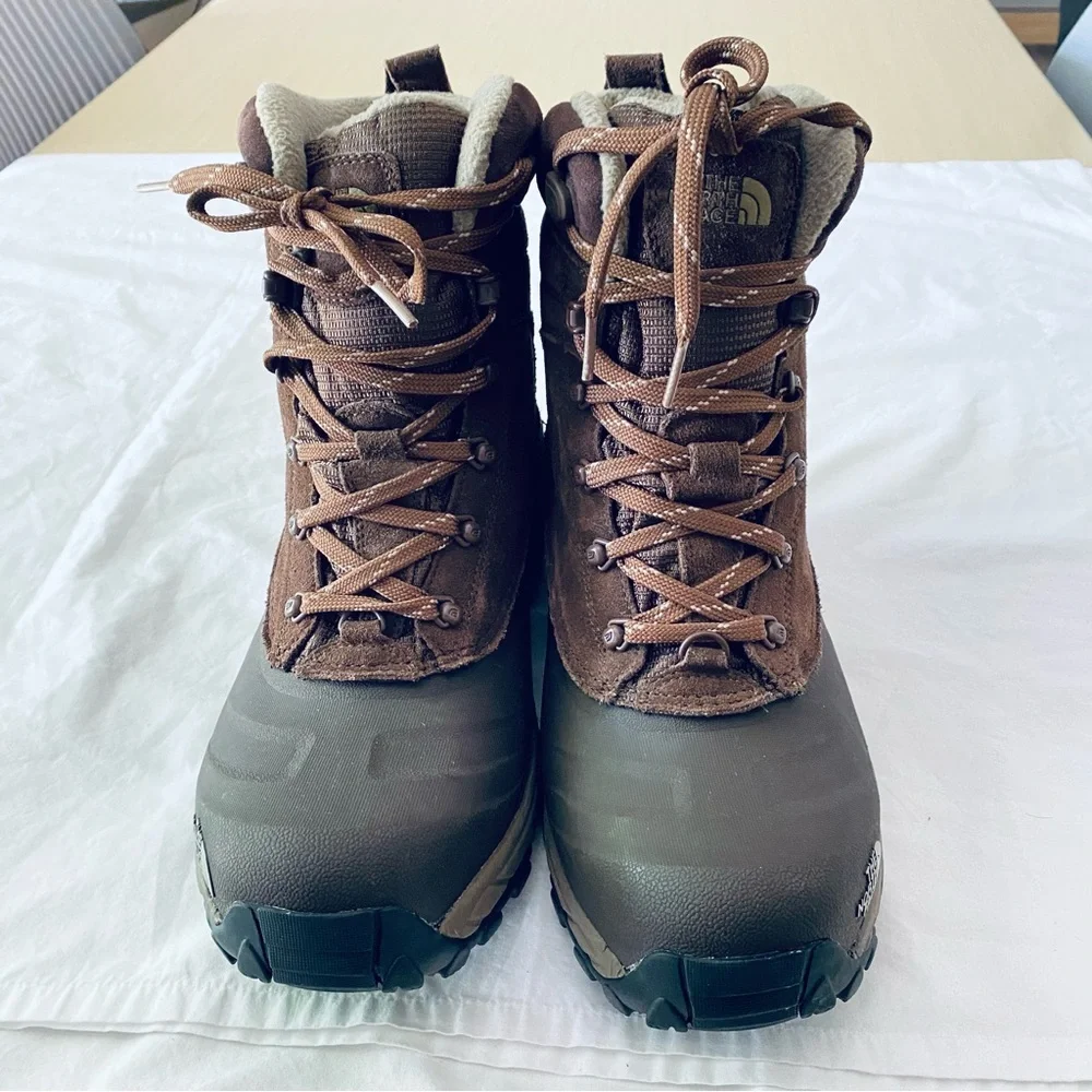 THE NORTH FACE Chilkat III Boots Brown Suede Lug Winter Snow Rain Waterproof